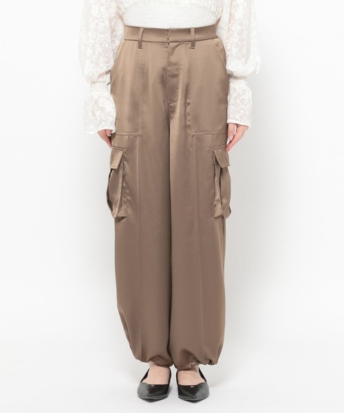 mysty woman（ミスティウーマン）の「ミリタリーサテンパンツ 660065（その他パンツ・レディース・ブラック/ベージュ/ブラウン・FREE）」の16枚目の写真