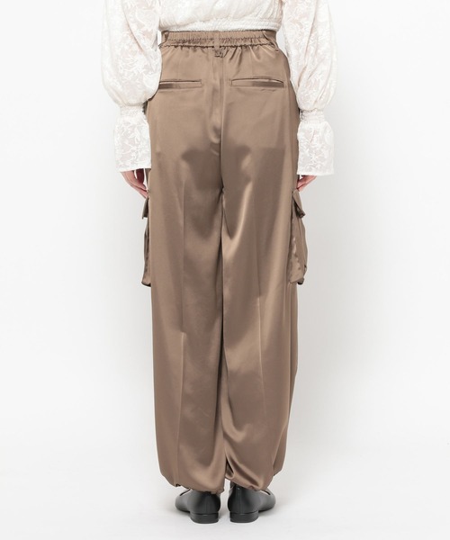 mysty woman（ミスティウーマン）の「ミリタリーサテンパンツ 660065（その他パンツ・レディース・ブラック/ベージュ/ブラウン・FREE）」の17枚目の写真