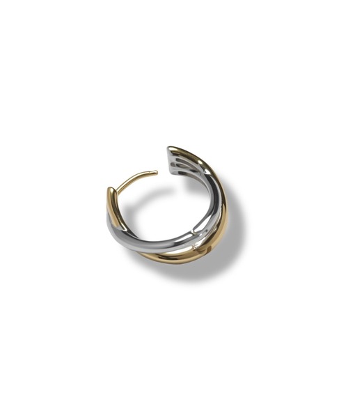 Lyvi(ライビィ)の「バイカラー / Layered Arc Hoop Pierce-Contrast Edition / 金属アレルギー対応(ピアス(両耳用)・レディース・ゴールド系その他・FREE)」の4枚目の写真