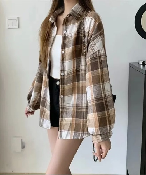 VIBGYOR（ヴィブジョー）の「レディース チェック柄シャツ(BDS)（シャツ/ブラウス・レディース・ブラウン/ブラック・FREE）」の2枚目の写真