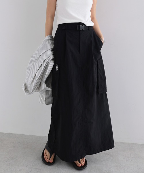 ANME（アンメ）の「接触冷感/UVカット(UPF50＋)/撥水加工ナイロンスカート【ベルト付き】（スカート・レディース・グレー/ライトカーキ/ブラウン/ネイビー/ブラック/チャコールグレー・L/M）」の2枚目の写真