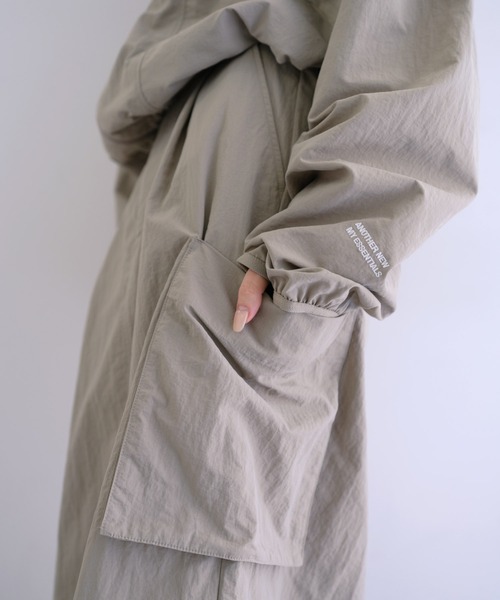 ANME（アンメ）の「接触冷感/UVカット(UPF50＋)/撥水加工ナイロンスカート【ベルト付き】（スカート・レディース・グレー/ライトカーキ/ブラウン/ネイビー/ブラック/チャコールグレー・L/M）」の10枚目の写真