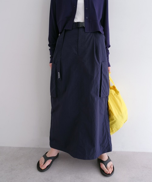 ANME（アンメ）の「接触冷感/UVカット(UPF50＋)/撥水加工ナイロンスカート【ベルト付き】（スカート・レディース・グレー/ライトカーキ/ブラウン/ネイビー/ブラック/チャコールグレー・L/M）」の13枚目の写真