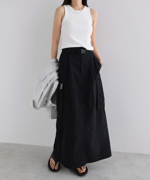 ANME（アンメ）の「接触冷感/UVカット(UPF50＋)/撥水加工ナイロンスカート【ベルト付き】（スカート・レディース・グレー/ライトカーキ/ブラウン/ネイビー/ブラック/チャコールグレー・L/M）」の22枚目の写真