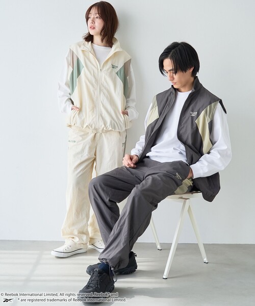 coen(コーエン)の「Reebok(リーボック)別注トラックパンツ(その他パンツ・メンズ・オフホワイト/ダークグレー/ベージュ・M/L/XL)」の4枚目の写真