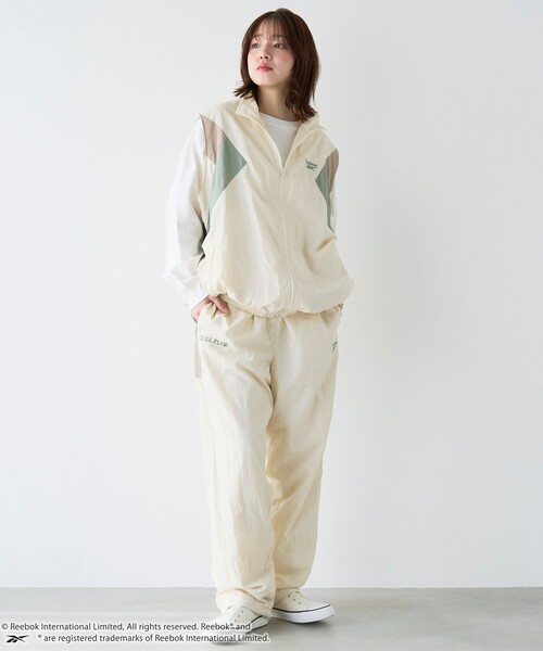 coen(コーエン)の「Reebok(リーボック)別注トラックパンツ(その他パンツ・メンズ・オフホワイト/ダークグレー/ベージュ・M/L/XL)」の7枚目の写真