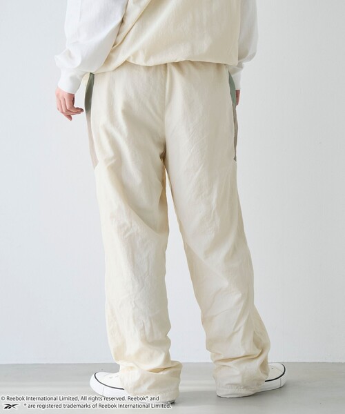 coen(コーエン)の「Reebok(リーボック)別注トラックパンツ(その他パンツ・メンズ・オフホワイト/ダークグレー/ベージュ・M/L/XL)」の11枚目の写真