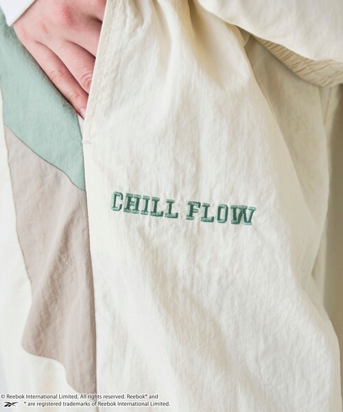 coen(コーエン)の「Reebok(リーボック)別注トラックパンツ(その他パンツ・メンズ・オフホワイト/ダークグレー/ベージュ・M/L/XL)」の12枚目の写真