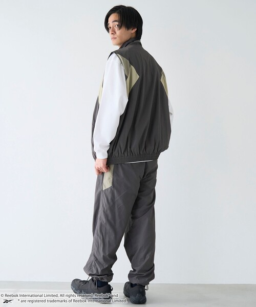 coen(コーエン)の「Reebok(リーボック)別注トラックパンツ(その他パンツ・メンズ・オフホワイト/ダークグレー/ベージュ・M/L/XL)」の15枚目の写真