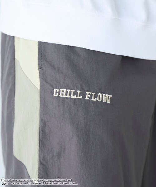 coen(コーエン)の「Reebok(リーボック)別注トラックパンツ(その他パンツ・メンズ・オフホワイト/ダークグレー/ベージュ・M/L/XL)」の19枚目の写真