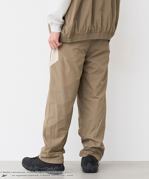 coen（コーエン）の「Reebok（リーボック）別注トラックパンツ（その他パンツ・メンズ・オフホワイト/ダークグレー/ベージュ・M/L/XL）」の22枚目の写真