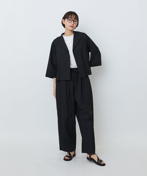 LOISIR（ロワズィール）の「コットンリネンクロス刺繍入りセーラーカラーブラウス（シャツ/ブラウス・レディース・ブラック/カーキ・FREE）」の6枚目の写真