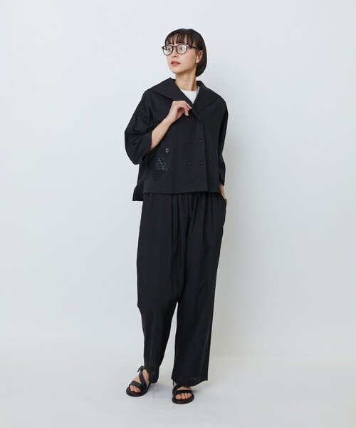 LOISIR（ロワズィール）の「コットンリネンクロス刺繍入りセーラーカラーブラウス（シャツ/ブラウス・レディース・ブラック/カーキ・FREE）」の7枚目の写真