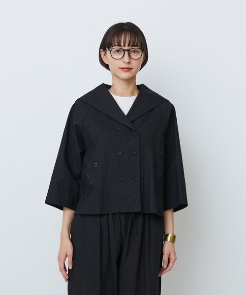 LOISIR（ロワズィール）の「コットンリネンクロス刺繍入りセーラーカラーブラウス（シャツ/ブラウス・レディース・ブラック/カーキ・FREE）」の10枚目の写真