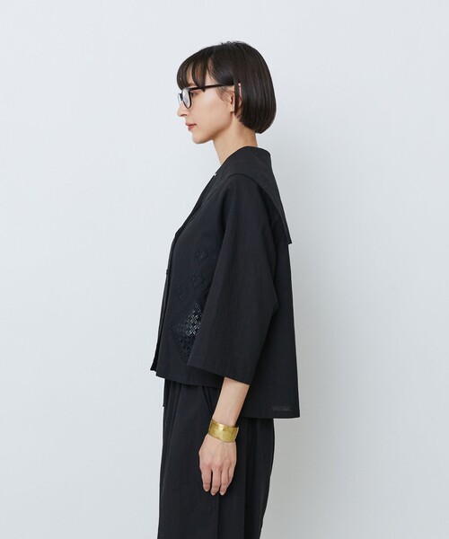 LOISIR（ロワズィール）の「コットンリネンクロス刺繍入りセーラーカラーブラウス（シャツ/ブラウス・レディース・ブラック/カーキ・FREE）」の11枚目の写真