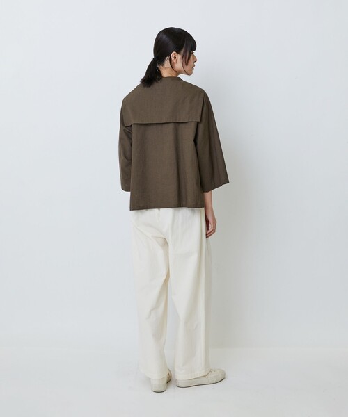 LOISIR（ロワズィール）の「コットンリネンクロス刺繍入りセーラーカラーブラウス（シャツ/ブラウス・レディース・ブラック/カーキ・FREE）」の15枚目の写真
