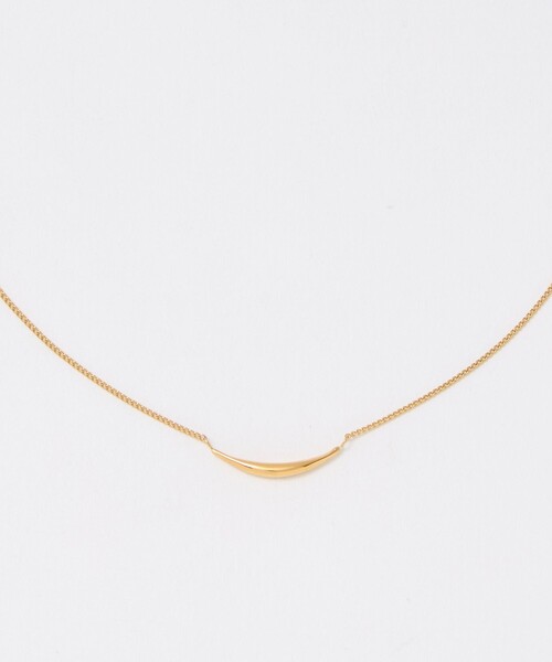 green label relaxing（グリーンレーベルリラクシング）の「カーブバー ネックレス（ネックレス・レディース・シルバー/ゴールド・FREE）」の3枚目の写真