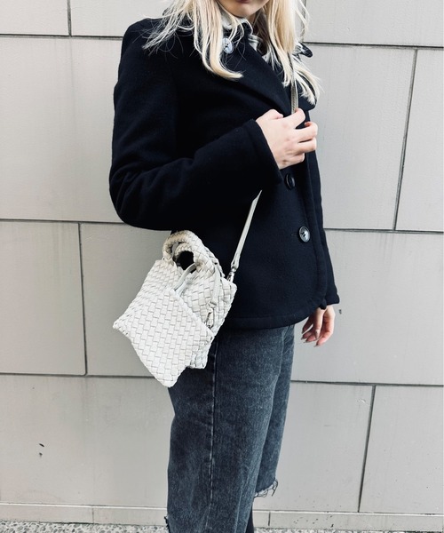 IO(イオ)(イオ)の「HERB/Intrecciato 2way small Tote Bag with Pouch/ポーチ付き2ウェイスモールトートバッグ(トートバッグ・レディース・ブラウン/グレー/アイボリー/ブラック・FREE)」の8枚目の写真