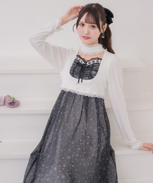 couture BY ROJITA(クチュールバイロジータ)の「チョーカードッキングフレアワンピース(ワンピース・レディース・グレー/ブラック/ホワイト・FREE)」の12枚目の写真