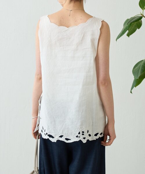 BEARDSLEY(ビアズリー)の「カットワークタンク(シャツ/ブラウス・レディース・ブラック/ホワイト・FREE)」の5枚目の写真