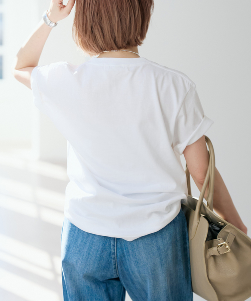 Spick & Span（スピックアンドスパン）の「ANGE IN DISGUISE/アンジ イン ディスガイズ ROSE et MOUSSE TEE（Tシャツ/カットソー・レディース・ブラック系その他/ホワイト・MEDIUM）」の6枚目の写真