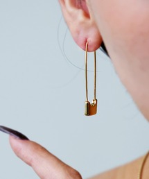 antiqua（アンティカ）の「ピンモチーフ ピアス（ピアス（両耳用））」