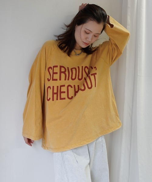 CORNERS(コーナーズ)の「ピグメントロゴプリントオーバーサイズロンT(Tシャツ/カットソー・レディース・アイボリー/イエロー/ネイビー/ボルドー/チャコールグレー・FREE)」の18枚目の写真