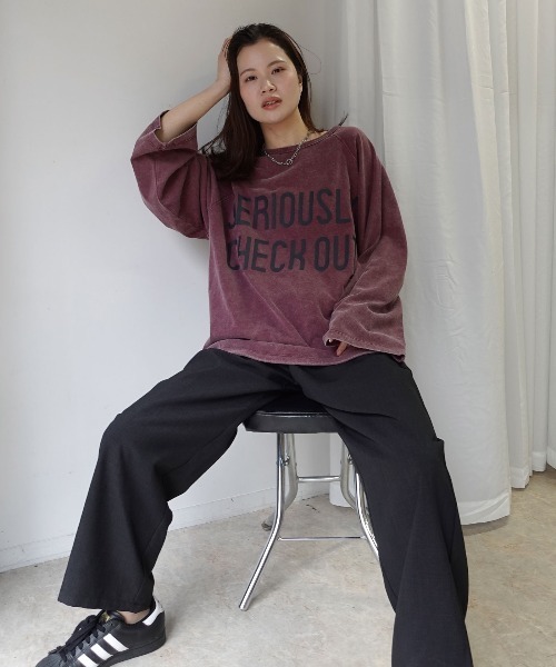 CORNERS(コーナーズ)の「ピグメントロゴプリントオーバーサイズロンT(Tシャツ/カットソー・レディース・アイボリー/イエロー/ネイビー/ボルドー/チャコールグレー・FREE)」の14枚目の写真