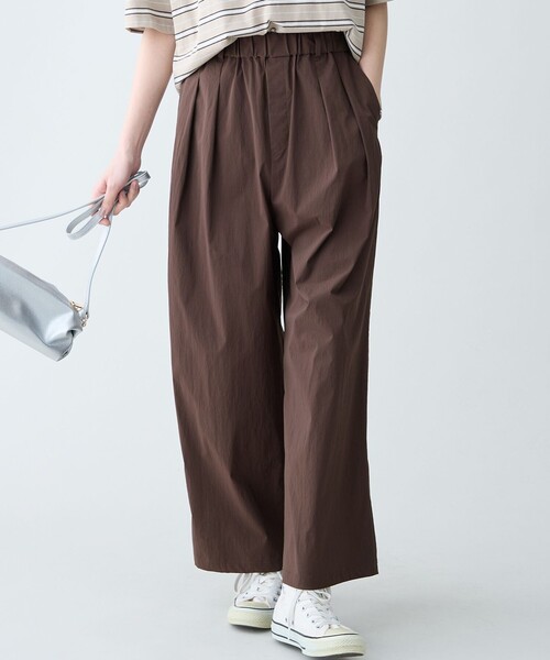 ANY(エニィ)の「撥水ナイロンタックパンツ(その他パンツ・レディース・グレー系/ダークブラウン系/ベージュ系/カーキ系・LARGE/MEDIUM)」の2枚目の写真