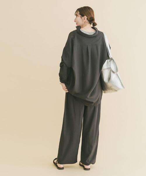 ITEMS URBANRESEARCH（アイテムズ アーバンリサーチ）の「長袖シャツ×イージーパンツ（セットアップ・レディース・スミクロ/ベージュ・FREE）」の21枚目の写真