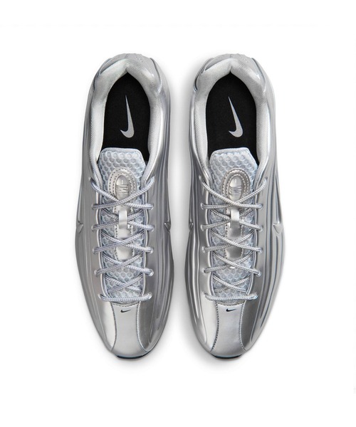 NIKE(ナイキ)の「NIKE WMNS SHOX Z / ナイキ ウィメンズ ショックス Z 【SP】(スニーカー・レディース・シルバー・23.0cm/23.5cm/24.0cm/24.5cm/25.0cm/26.0cm/26.5cm/27.0cm/27.5cm/28.0cm/28.5cm/29.0cm)」の2枚目の写真