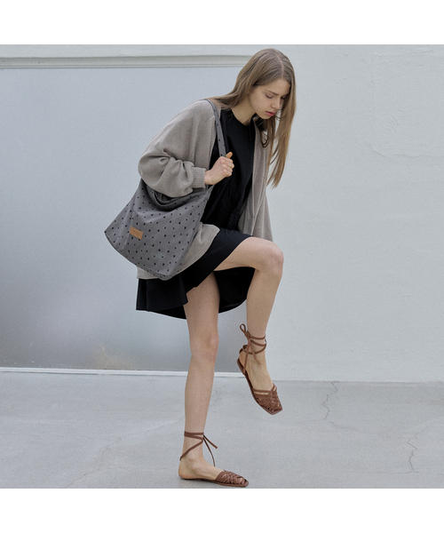 AVANT-G(アバン)の「Heart Pattern Eco Bag - GREY(エコバッグ/サブバッグ・レディース・ネイビー/グレー・FREE)」の1枚目の写真