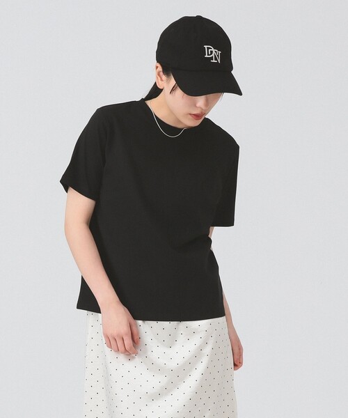 Ray BEAMS（レイビームス）の「ベーシック クルーネック Tシャツ（Tシャツ/カットソー・レディース・ダークブラウン/ホワイト/ブラック・ONE SIZE）」の3枚目の写真