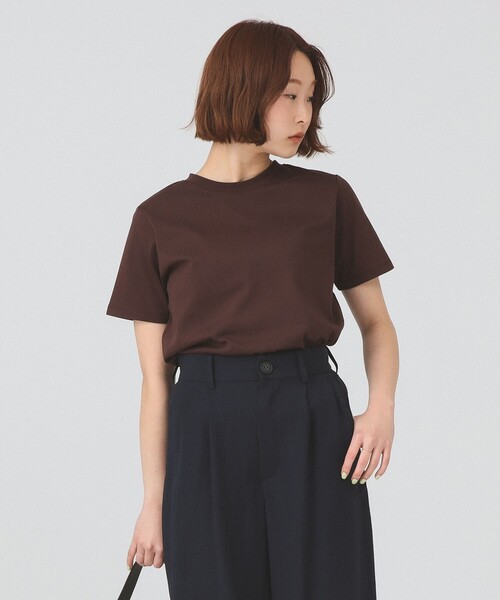 Ray BEAMS（レイビームス）の「ベーシック クルーネック Tシャツ（Tシャツ/カットソー・レディース・ダークブラウン/ホワイト/ブラック・ONE SIZE）」の6枚目の写真