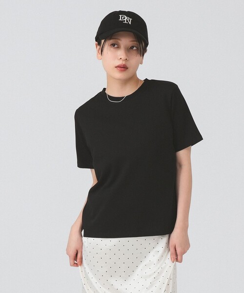 Ray BEAMS（レイビームス）の「ベーシック クルーネック Tシャツ（Tシャツ/カットソー・レディース・ダークブラウン/ホワイト/ブラック・ONE SIZE）」の10枚目の写真
