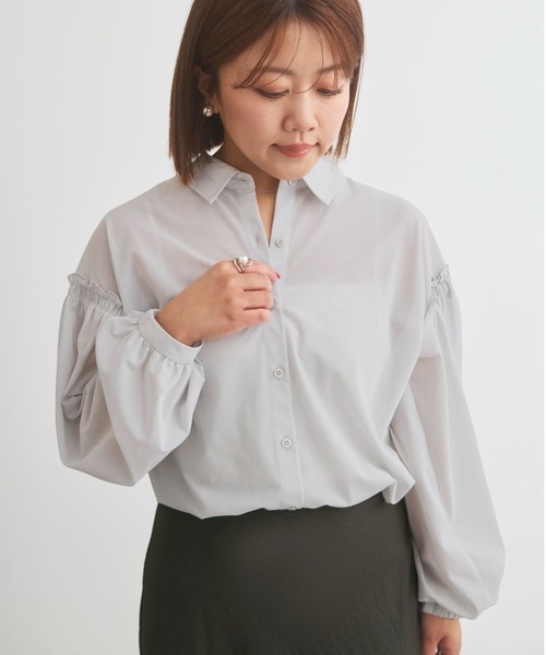 COHINA(コヒナ)の「ボウタイ付きシアーブラウス 【低身長・小柄女性】(シャツ/ブラウス・レディース・グレー/ホワイト/ネイビー・ONE SIZE)」の2枚目の写真