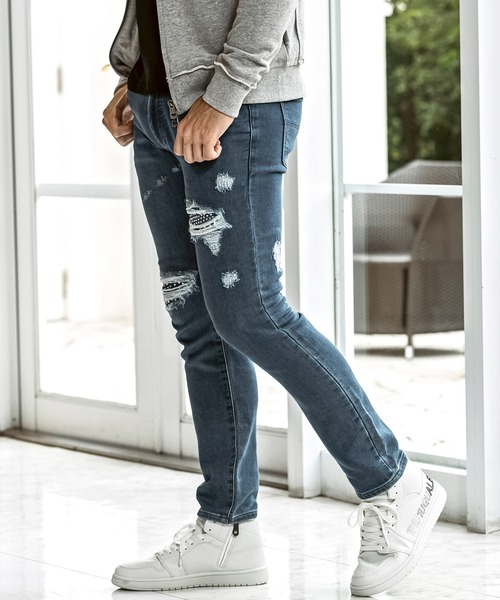 1PIU1UGUALE3  RELAX （ウノピゥウノウグァーレトレ リラックス）の「1PIU1UGUALE3 RELAX(ウノピゥウノウグァーレトレ リラックス)ラインストーン ダメージジョグデニムパンツ（デニムパンツ・メンズ・ホワイト/ブラック/インディゴブルー・S/M/L/XL/XXL）」の10枚目の写真