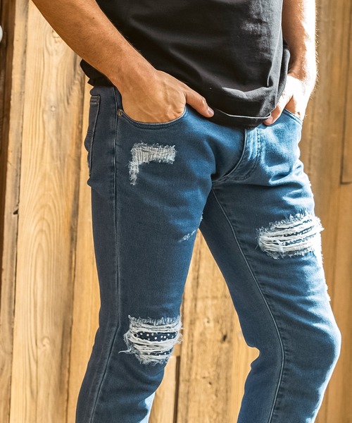 1PIU1UGUALE3  RELAX （ウノピゥウノウグァーレトレ リラックス）の「1PIU1UGUALE3 RELAX(ウノピゥウノウグァーレトレ リラックス)ラインストーン ダメージジョグデニムパンツ（デニムパンツ・メンズ・ホワイト/ブラック/インディゴブルー・S/M/L/XL/XXL）」の16枚目の写真