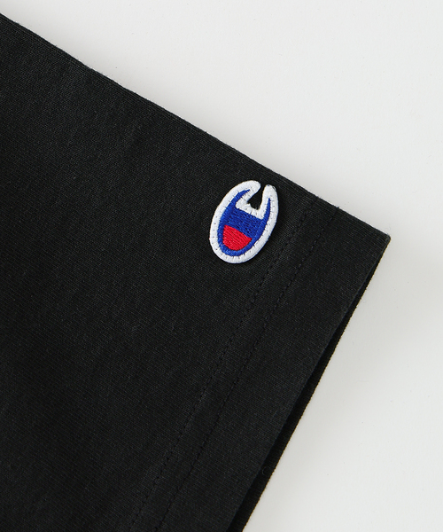 Champion（チャンピオン）の「CHAMPION / チャンピオン 別注 T1011 カレッジプリント Tシャツ（Tシャツ/カットソー・メンズ・ブラックミックス/ブラック×ブラック/ブラック系その他/ブラック・X-LARGE/LARGE/MEDIUM）」の21枚目の写真