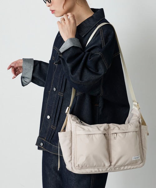 BONLECILL Marche(ボンルシールマルシェ)の「【BONLECILL Marche】《A4収納》7ポケットデイリーショルダーバッグ(ショルダーバッグ・レディース・アイボリー/ブラウン/ブラック・FREE)」の5枚目の写真