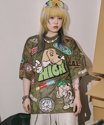 【GALFY/ガルフィー】ワッペンだらけでハイになってるTシャツ