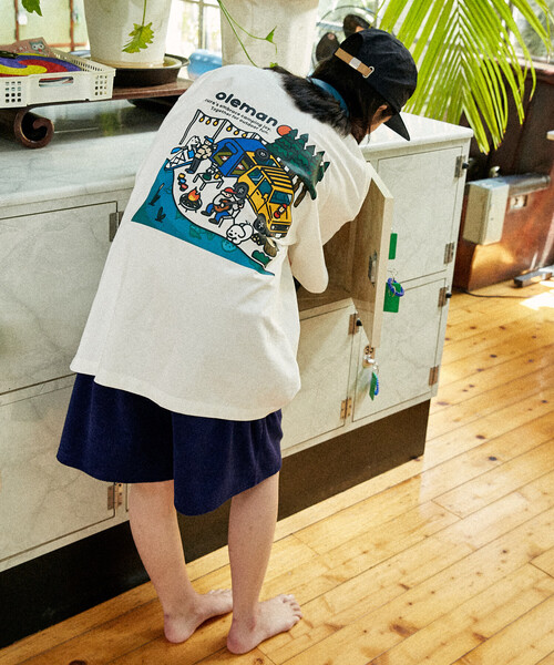 COLEMAN(コールマン)の「Coleman/コールマン Coleman×matsui×FREAK'S STORE 別注 バックプリント クルーネックTシャツ/Lake Side(Tシャツ/カットソー・メンズ・チャコールグレー/グレー/ホワイト/ブラウン・LARGE/SMALL/MEDIUM)」の13枚目の写真