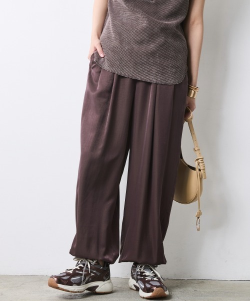 CHIC STYLE(シックスタイル)の「バルーンパンツ<大きいサイズ有>シックスタイル(その他パンツ・レディース・ブラック/ブラウン系・M/L/LL/3L/4L/5L)」の21枚目の写真