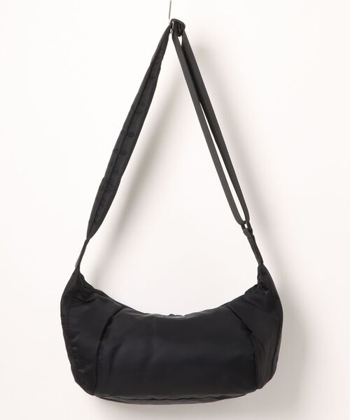 Guess(ゲス)の「【GUESS】ゲス GUESS JEANS BIG CROSSBODY ショルダーバッグ(ショルダーバッグ・レディース・ブラック・FREE)」の1枚目の写真