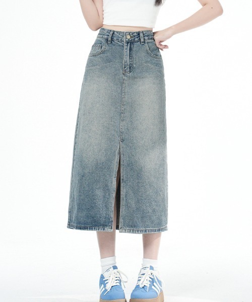 LUCPY(ラクピー)の「ハイウエストフロントスリットデニムスカート(スカート・レディース・グレー・X-SMALL/SMALL/MEDIUM/LARGE)」の4枚目の写真