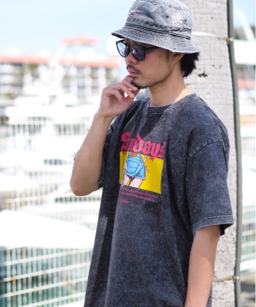 Leyline(レイライン)の「【Leyline】good view sundays tee / ウォッシュ加工 ヴィンテージライク グラフィックT(Tシャツ/カットソー・メンズ・ブラック/グレー・X-LARGE/LARGE/MEDIUM)」の3枚目の写真