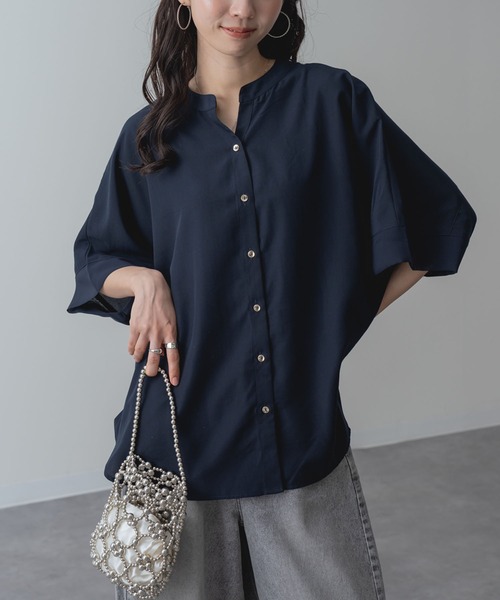 ANNA LUNA(アンナルナ)の「【ANNA LUNA】 さらっと着られて抜け感たっぷり ハーフスリーブ ドルマン ブラウス(シャツ/ブラウス・レディース・ベージュ/ネイビー/ブルー・MEDIUM)」の7枚目の写真