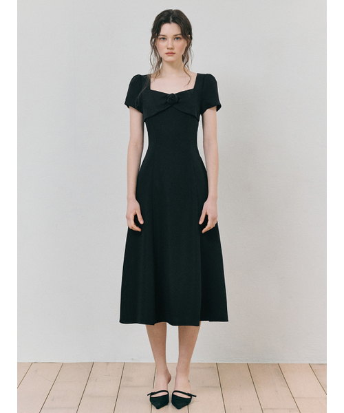 ETMON(エトモン)の「Heart Neck Ribbon Dress, Black(ワンピース・レディース・その他・MEDIUM/SMALL)」の2枚目の写真