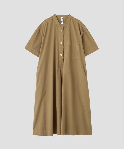 MHL.(エムエイチエル)の「GARMENT DYED COTTON POPLIN(ワンピース・レディース・ネイビー/ベージュ・2/1)」の4枚目の写真