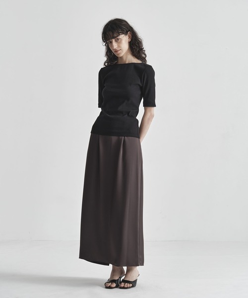 THE TOKYO(ザトウキョウ)の「【THE TOKYO/ザトウキョウ】Satin Tight Skirt/トリアセテートダブルサテンスカート(スカート・レディース・ベージュ/ブラウン/ブラック・2/1)」の16枚目の写真